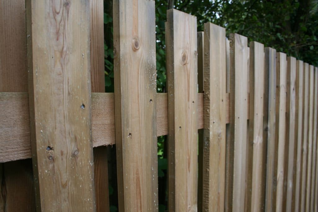 Plankeværk – J/C Hegn